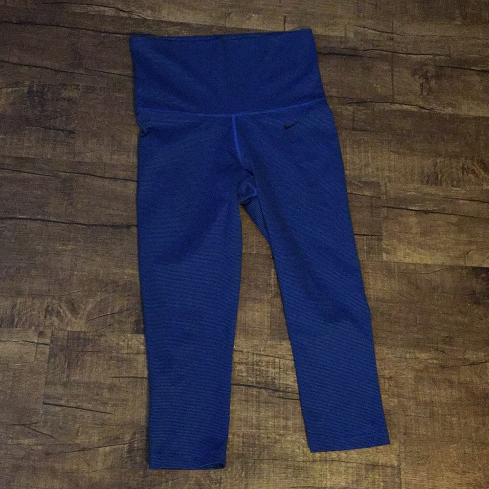 Highrise Nike crops